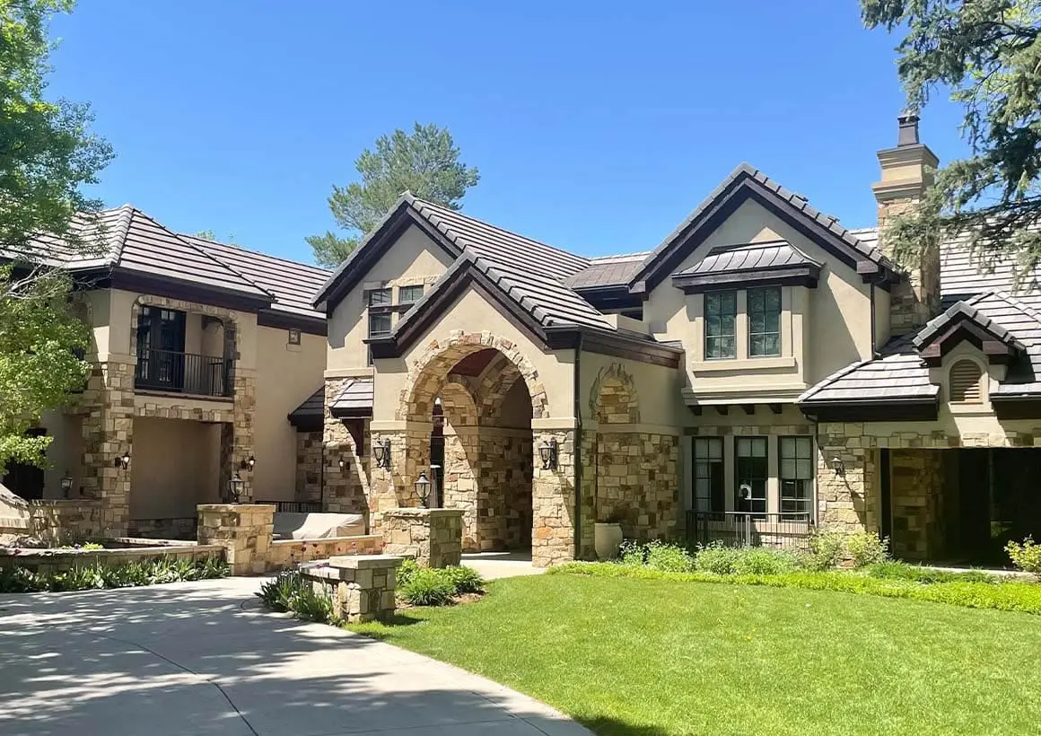 Completed exterior paint job by Robinson Painting of Colorado LLC.