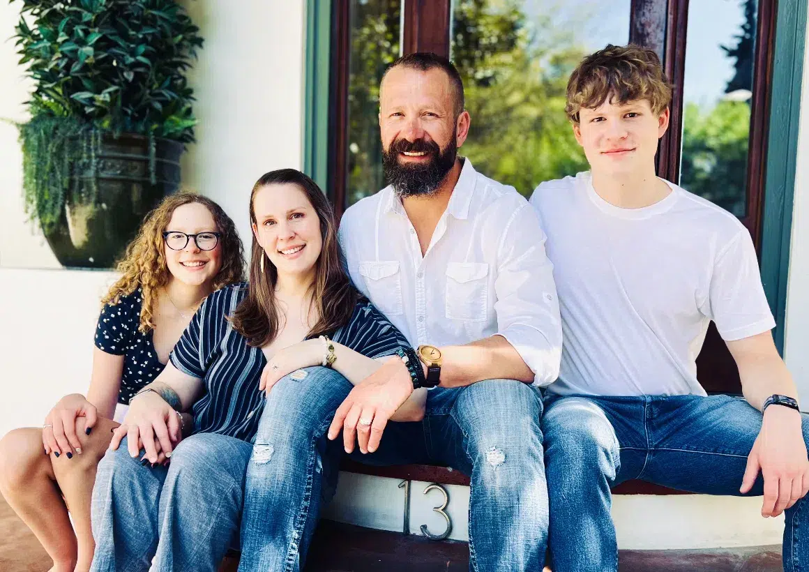 Robinson Painting of Colorado crew performing exterior painting in Colorado